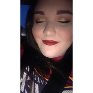 Meet your Posher, Michaela